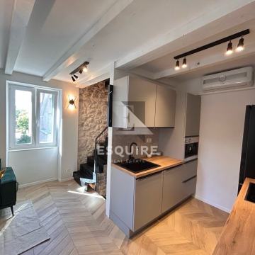 TROGIR - KAŠTEL Mediteranska kuća, spa oaza - 60m2