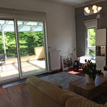 Trosobni penthouse, Jelenovac, BEZ PROVIZIJE!