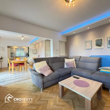 Trosobni stan 113m2, JUG, privatna garaža i parking – Blatine-Škrape