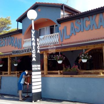 Ugostiteljsko-turistički objekt, južna strana Vir