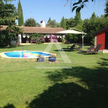 Umag, jedinstvena nekretnina samo 200 m od mora