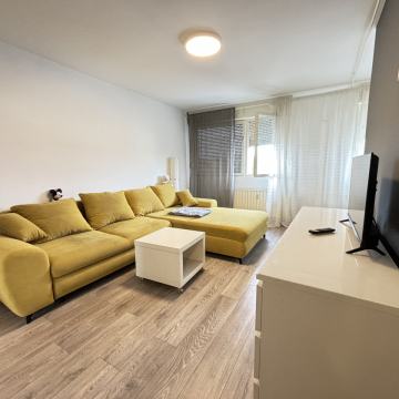 Uređen stan 31m² – Južno Naselje, Samobor