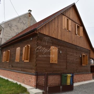 Velika Gorica, najam impresivne hrastove kuće