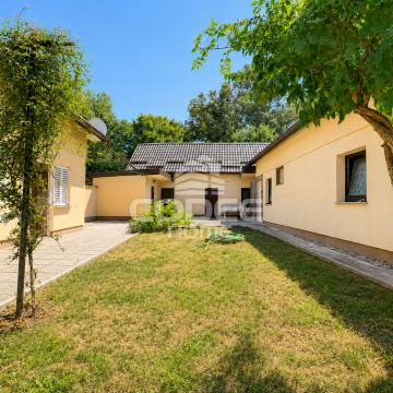 VELIKA GORICA - RAKITOVEC | kuća 103 m² + gospodarski objekt s garažom