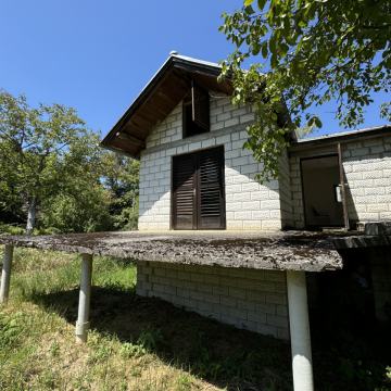 VIKEND KUĆA - KRLEŠČAK, 60 m2, OKUĆNICE 5090 m2