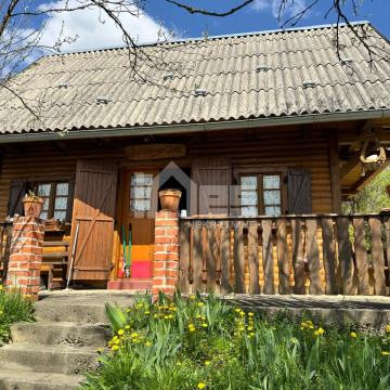 Vikend kuća sa prekrasnim imanjem Bobovec Rozganski -Pušća