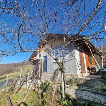 Vikendica u Gornjoj Bistri na obroncima Sljemena