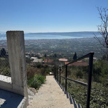 Vikendica sa maslinikom 880m2 i pogledom na more-Malačka, Kaštel Stari