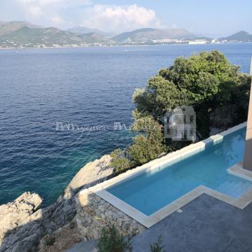 Vila, Koločep, novogradnja