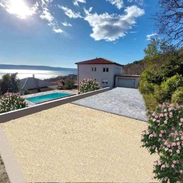 VILA POVILE - NOVI VINODOLSKI 350 m2 - 20 m od mora