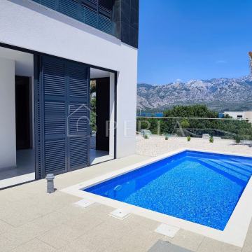 VINJERAC, moderni stan B5 u blizini mora, površine 88,56 m2!