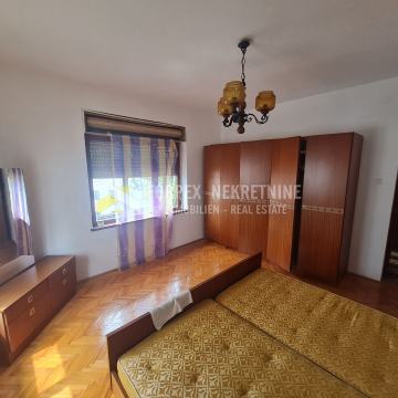 NOVI VINODOLSKI KUĆA U CENTRU GRADA