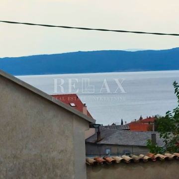 Novi Vinodolski - kuća u centru grada