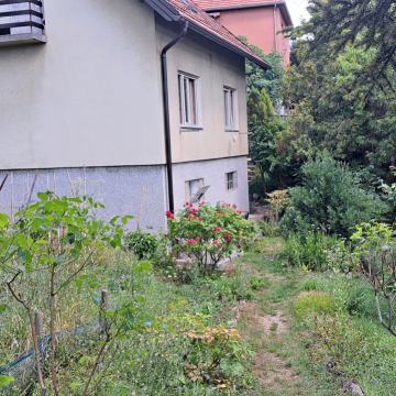 Visoka prizemnica, Podsused, Zagreb