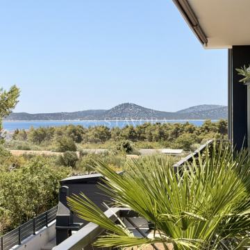 Vodice, 2 odvojena stana, Novogradnja