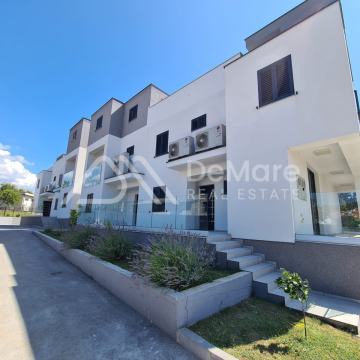 ZADAR - NOVOGRADNJA-Stan 102 m2,GARAŽA-2.737 EUR/m2-ODMAH useljivo!
