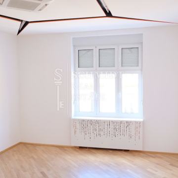 Zagreb, Hatzova, luksuzni dizajnerski stan sa liftom, 139m2