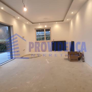 Zagreb, Mikulići novogradnja, stan 110 m2, DB + 3 spavaće sobe +garaža