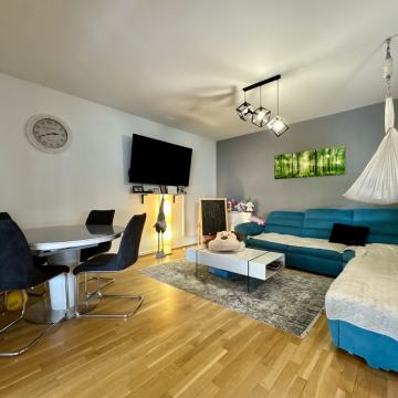 ZAGREB, RAVNICE | Stan 71,91 m2 | Terasa 36 m2 | Vrt | 2 spremišta| PM