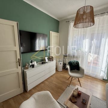 Zagreb, Trešnjevka, kuća s 2 stana, garažom i okućnicom