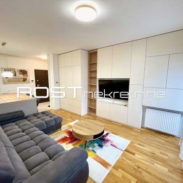 NOVI ZAGREB - Trokut -  45 m2, 2-sobni + TERASA 22.00 m2 + PARKING