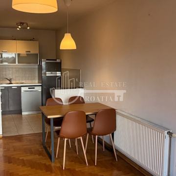 Zagreb, Vrbani II. – trosoban stan 62,53 m²,  dizalo i lođa
