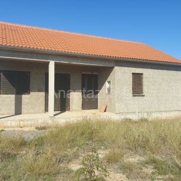 Zaton Obrovački, općina Jasenice, kuća prizemnica