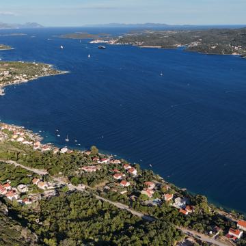 Zemljište sa pogledom na more u Vignju, Pelješac