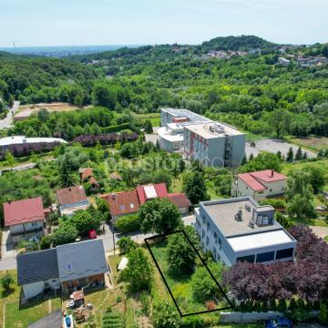 Zemljjište sa građevinskom dozvolom, Šestine , Dedići