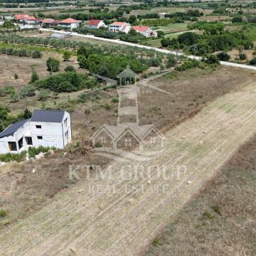 Zemunik donji..kuća u izgradnji sa građevinskom dozvolom!!