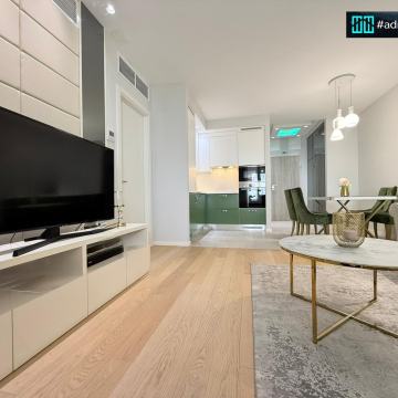 ŽNJAN | Moderan stan 60 m² uz more | Otvoren pogled i parking u garaži