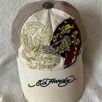 Ed Hardy kapa hat