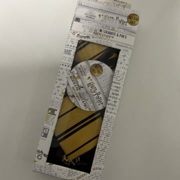 Harry Potter Necktie & Pin Deluxe Set