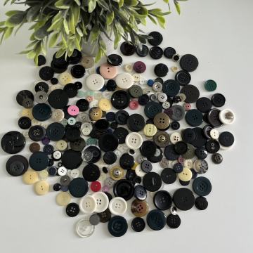 Hrpa gumba, dugmad..