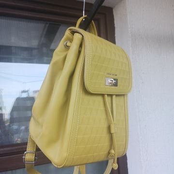 ženska torbica ruksak