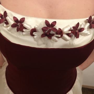 Crvena vjenčanica, veličina 36-40, povoljna cijena