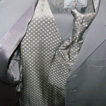 Odijelo svečano, moderno (Branimir) Vel. 50 siva boja