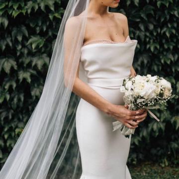 VJENČANICA NOVA NE NOŠENA UNIKAT