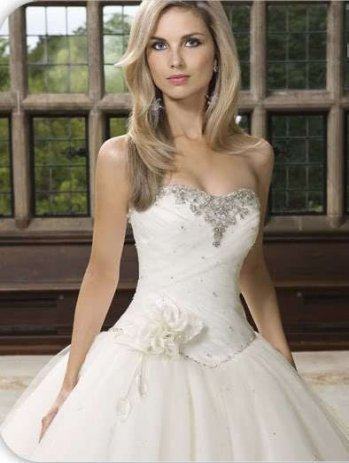 Vjenčanica veličina M / L NOVO, NIKAD NOŠENO - može zamjena