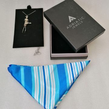 Adriatic Jewels - Komplet Lančić sa privjeskom i svilena marama