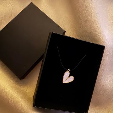 Bijelo srce ogrlica invisible