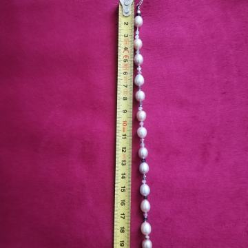 Biserna narukvica s srebrnom kopčom (835)