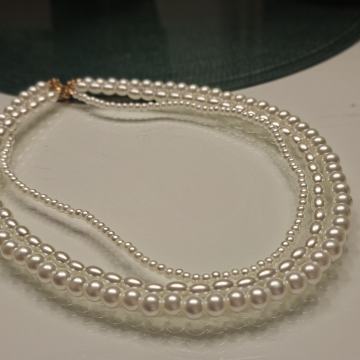 BISERNA OGRLICA U 3 NIZA  - NOVO