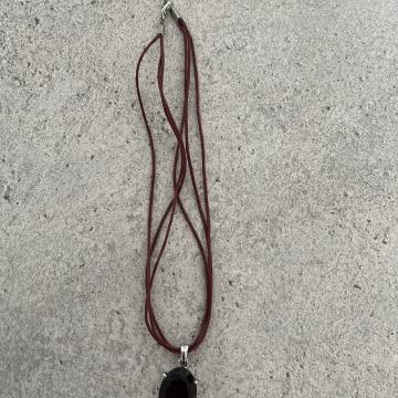 Bordo lančić, medaljon / TOTALNA ČISTKA