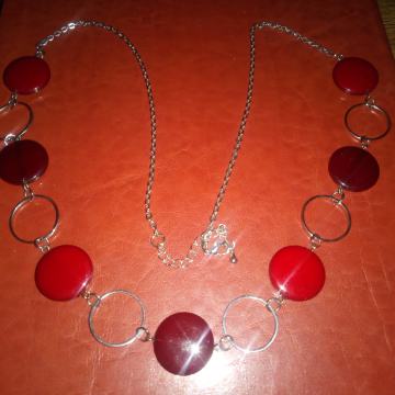 Crvena ogrlica - BIŽUTERIJA