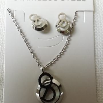 Dior, ogrlica i naušnice, komplet, novo!