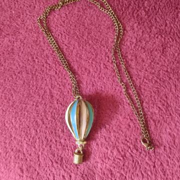 Duga ogrlica s privjeskom balonom s košara