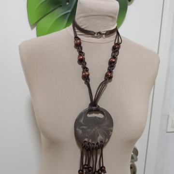 DUGA SMEĐA NEOBIČNA OGRLICA