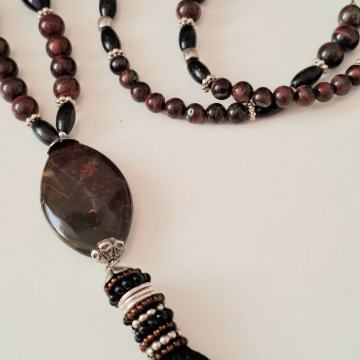 Dulja ogrlica, jaspis i onix