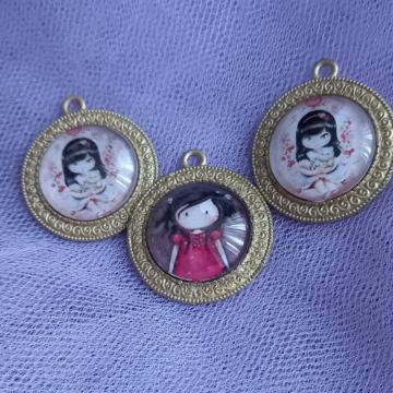 Giorjjus privjesci i ogrlice